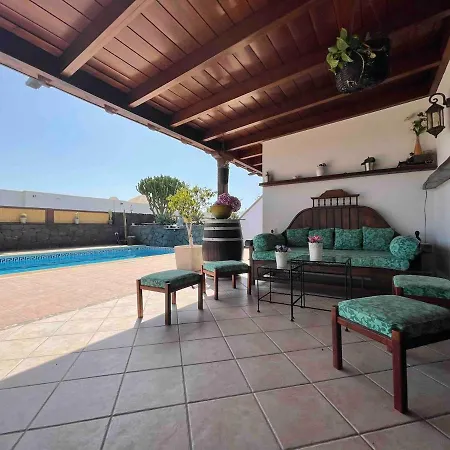 Muy Tranquila Con Piscina Privada Vila Playa Blanca (Lanzarote)