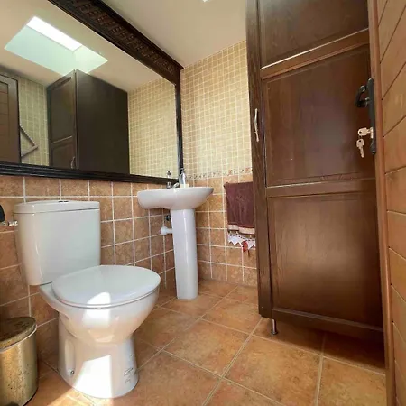 Vila Muy Tranquila Con Piscina Privada *