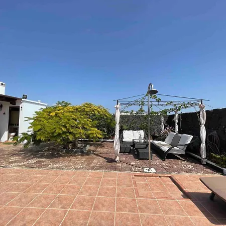 Muy Tranquila Con Piscina Privada Playa Blanca