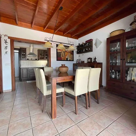 Villa Muy Tranquila Con Piscina Privada Playa Blanca (Lanzarote)