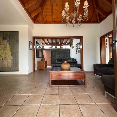 Villa Muy Tranquila Con Piscina Privada *