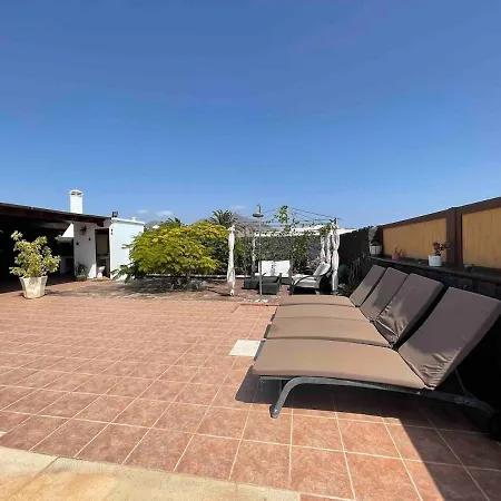 Villa Muy Tranquila Con Piscina Privada *