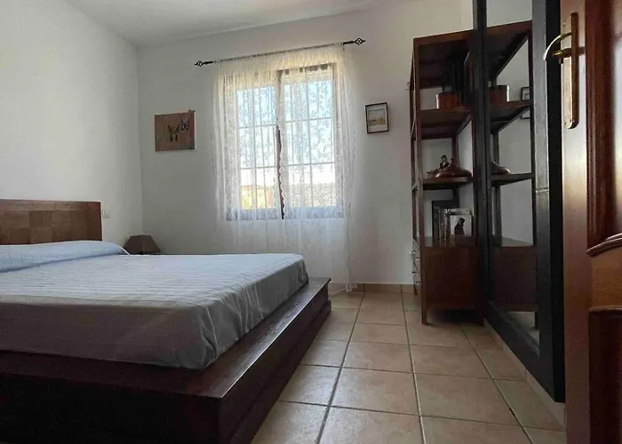 Muy Tranquila Con Piscina Privada