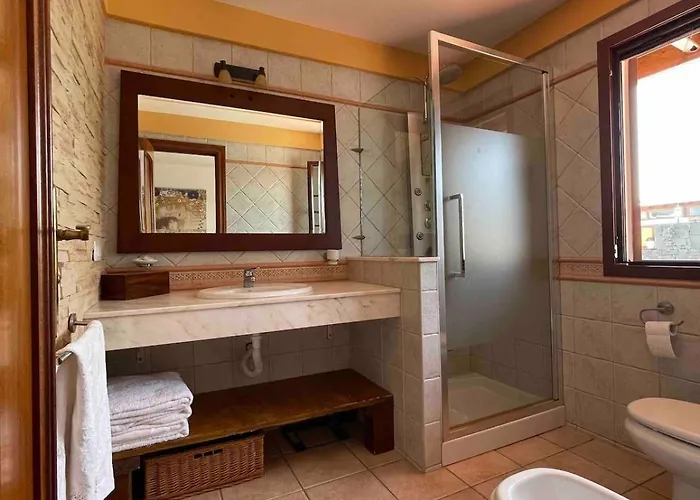 Muy Tranquila Con Piscina Privada