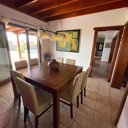 Villa Muy Tranquila Con Piscina Privada