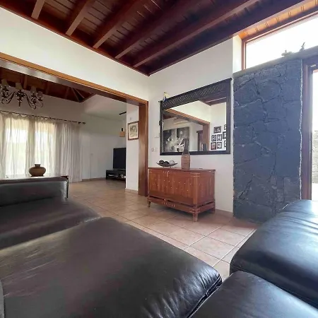 Muy Tranquila Con Piscina Privada * Playa Blanca (Lanzarote)