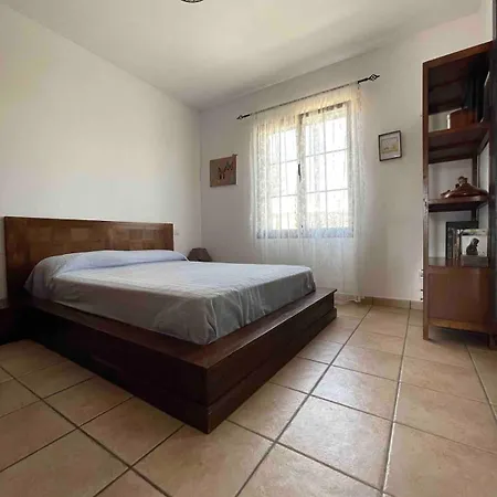 Villa Muy Tranquila Con Piscina Privada Playa Blanca (Lanzarote)