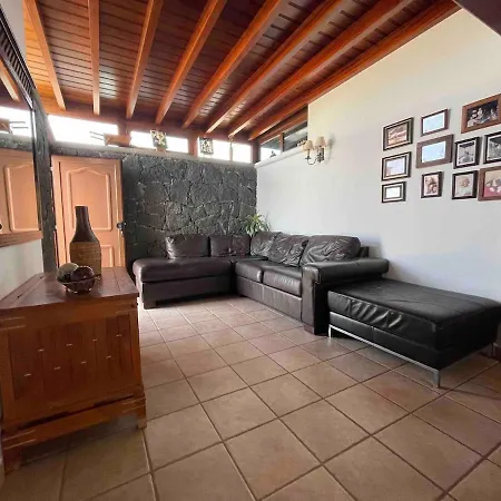 Villa Muy Tranquila Con Piscina Privada Playa Blanca (Lanzarote)