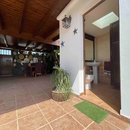 Muy Tranquila Con Piscina Privada