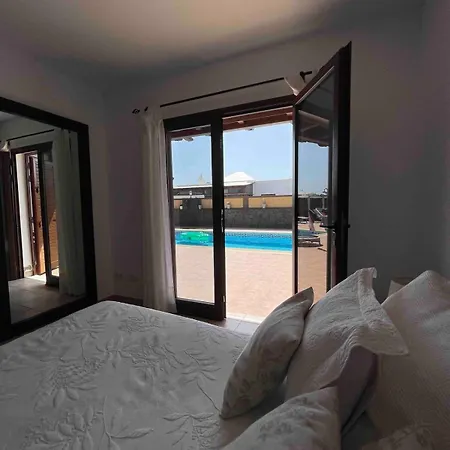 Muy Tranquila Con Piscina Privada Playa Blanca (Lanzarote)
