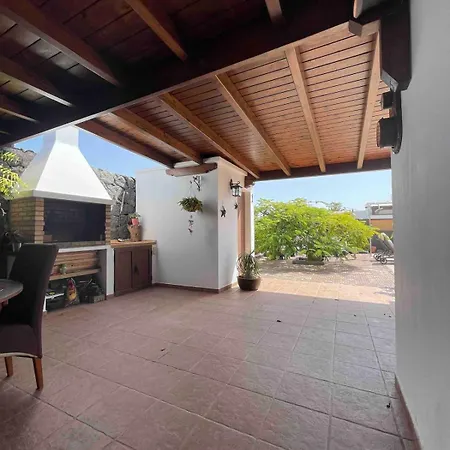 Villa Muy Tranquila Con Piscina Privada *