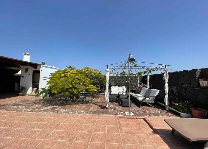 Muy Tranquila Con Piscina Privada Playa Blanca