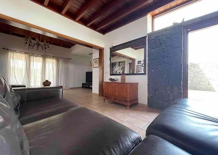 Muy Tranquila Con Piscina Privada * Playa Blanca