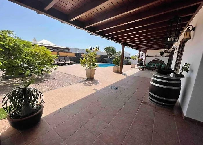 Muy Tranquila Con Piscina Privada * Playa Blanca